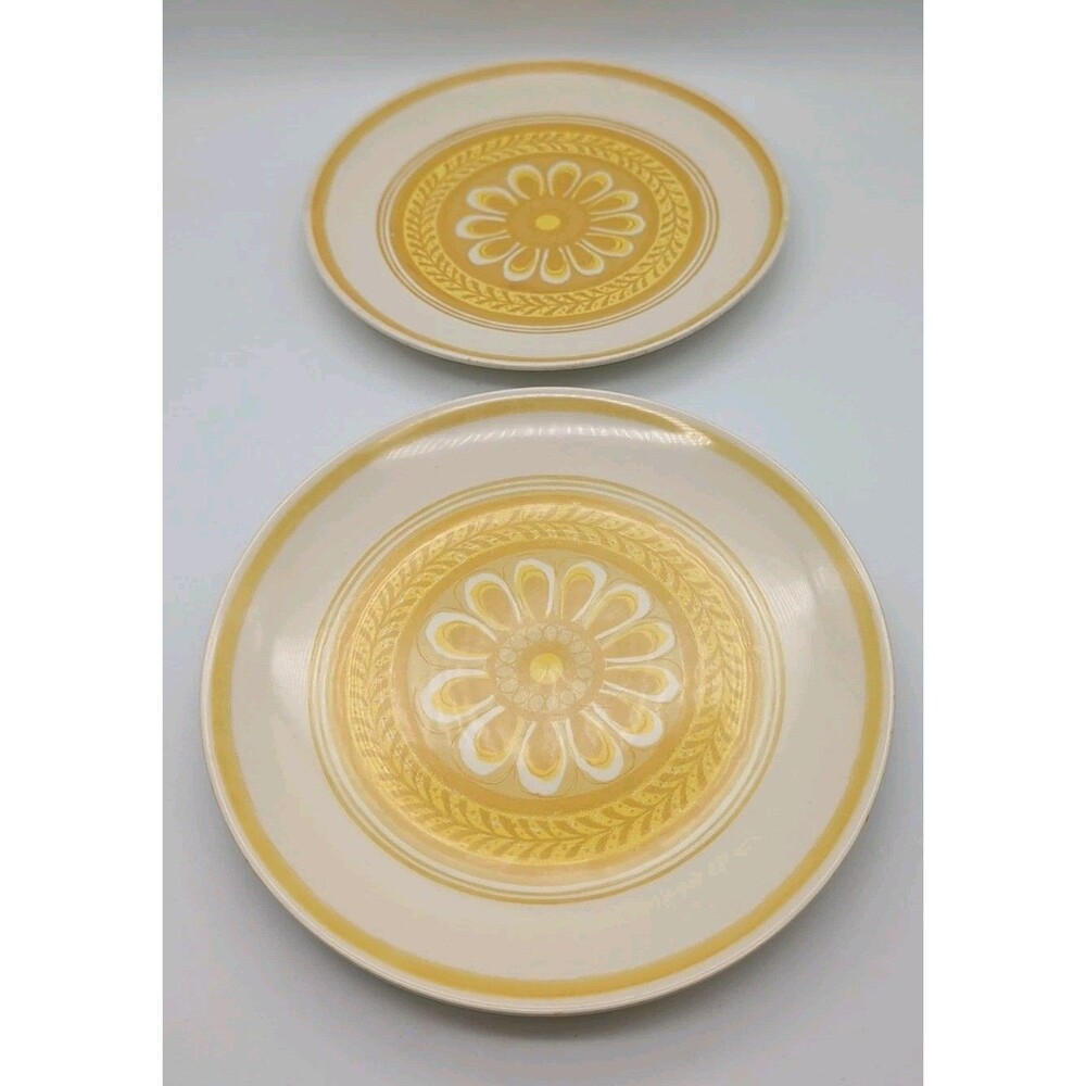 2 Royal China 10" Dinner Plates Casablanca Cavalier Ironstone Yellow USA